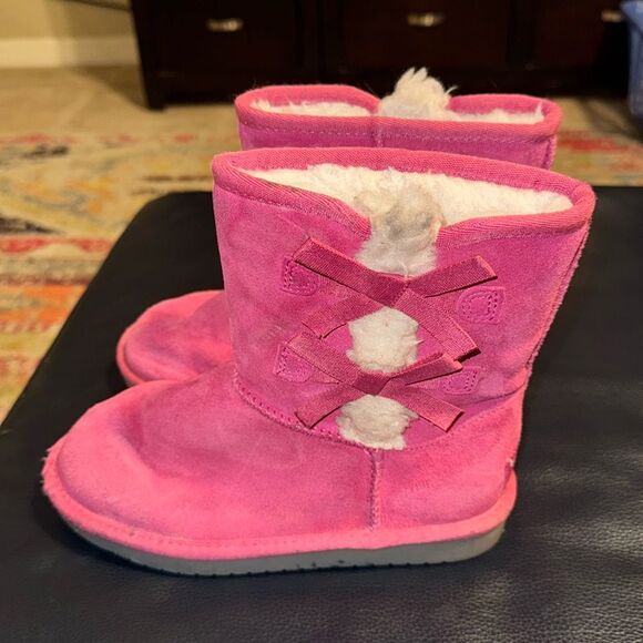 UGG KOOLABURRA Victoria Fandango Pink Suede Faux Fur Short Boot - Picture 3 of 8